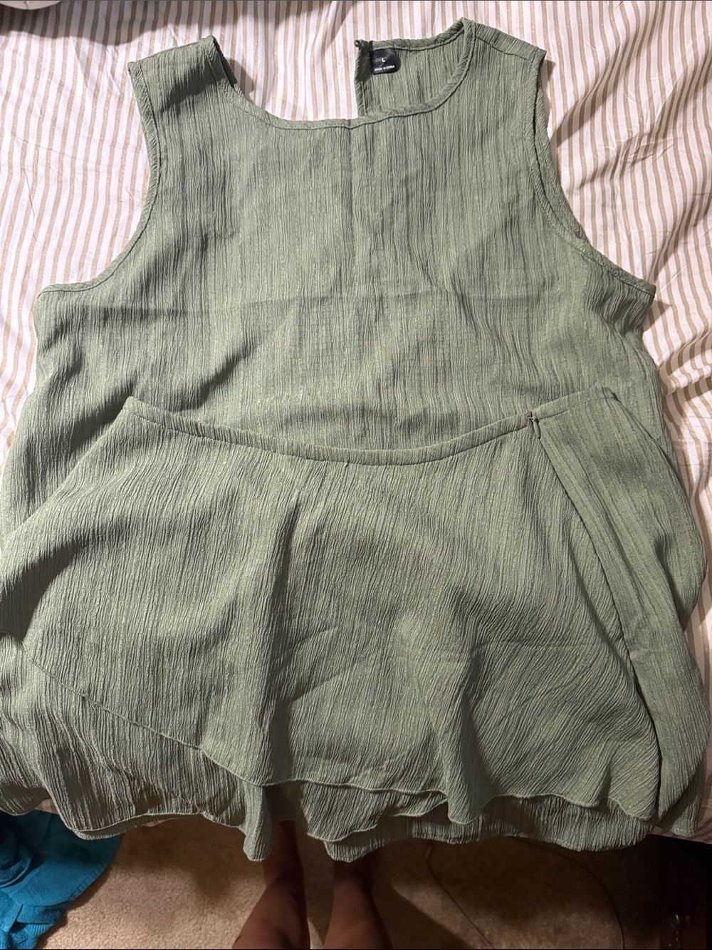 SHEIN Light Olive Textured Sleeveless Tank